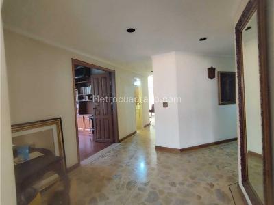 Apartamento de 5 alcobas en venta en El Poblado, Medellín, 280 m² · foto 14 de 20