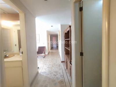 Apartamento de 5 alcobas en venta en El Poblado, Medellín, 280 m² · foto 16 de 20