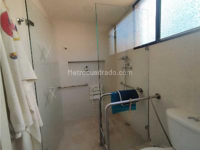 Apartamento de 5 alcobas en venta en El Poblado, Medellín, 280 m² · foto 20 de 20