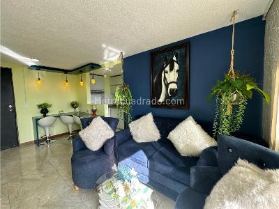 Apartamento de 3 alcobas en venta en Rionegro, Rionegro, 57 m² · foto 3 de 20