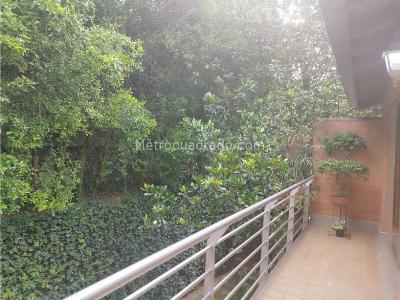Apartamento de 4 alcobas en venta en El Esmeraldal, Envigado, 183 m² · foto 16 de 20