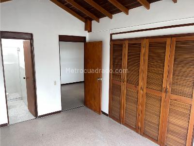 Casa de 5 alcobas en venta en La Mota, Medellín, 144 m² · foto 16 de 20