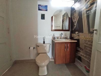 Casa de 4 alcobas en venta en Prado Centro, Medellín, 200 m² · foto 7 de 20