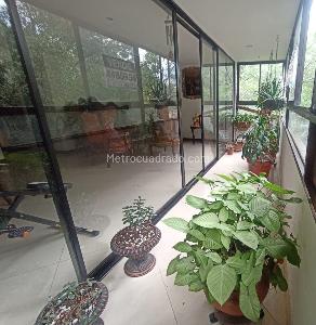 Apartamento de 4 alcobas en venta en Laureles, Medellín, 157 m² · foto 3 de 20