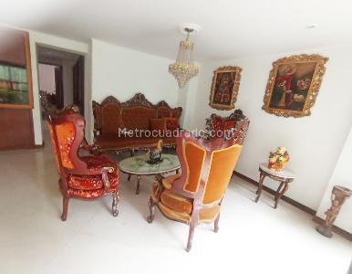 Apartamento de 4 alcobas en venta en Laureles, Medellín, 157 m² · foto 5 de 20