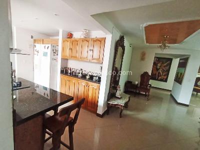Apartamento de 4 alcobas en venta en Laureles, Medellín, 157 m² · foto 7 de 20