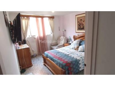Apartamento en venta en Los Colores, Medellín · foto 10 de 13