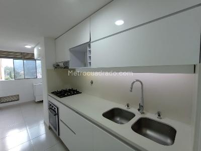 Apartamento en venta en Belen Loma De Los Bernal, Medellín · foto 11 de 20