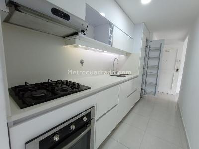 Apartamento en venta en Belen Loma De Los Bernal, Medellín · foto 2 de 20