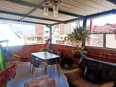Casa de 3 alcobas en venta en La America, Medellín, 115 m² · foto 16 de 19