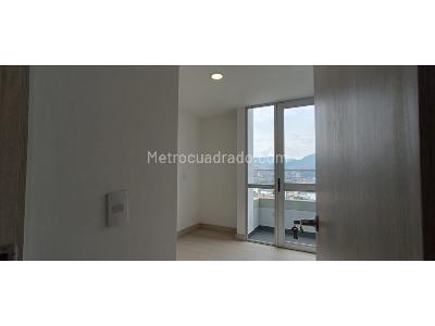 Apartamento de 2 alcobas en venta en El Carmelo, Sabaneta, 85 m² · foto 9 de 13