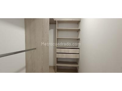 Apartamento de 2 alcobas en venta en El Carmelo, Sabaneta, 85 m² · foto 10 de 13