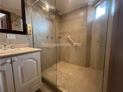 Apartamento en venta en Laureles, Medellín · foto 5 de 20
