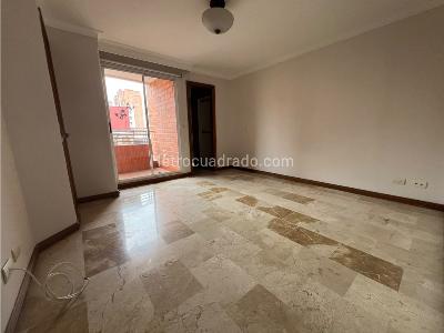 Apartamento en venta en Laureles, Medellín · foto 11 de 20