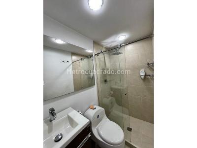 Casa de 4 alcobas en venta en Loma De Los Bernal, Medellín, 157 m² · foto 9 de 14