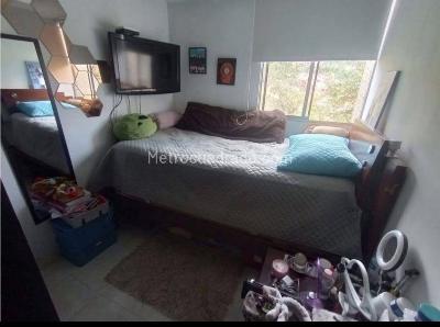 Apartamento de 3 alcobas en venta en Rodeo Alto, Medellín, 64 m² · foto 3 de 20