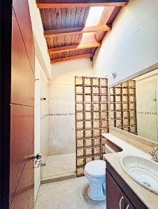 Casa de 5 alcobas en venta en San José, Sabaneta, 346 m² · foto 14 de 20