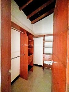 Casa de 5 alcobas en venta en San José, Sabaneta, 346 m² · foto 16 de 20