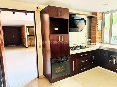 Casa de 5 alcobas en venta en San José, Sabaneta, 346 m² · foto 7 de 20