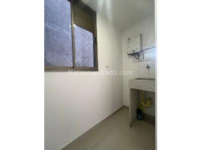 Apartamento de 3 alcobas en venta en Niquia, Bello, 76 m² · foto 6 de 20
