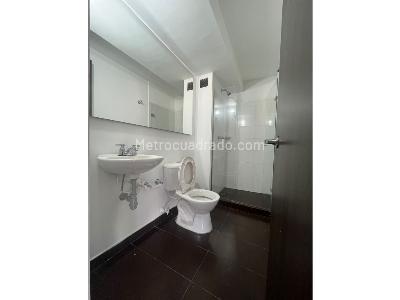 Apartamento de 3 alcobas en venta en Niquia, Bello, 76 m² · foto 12 de 20