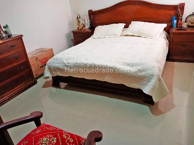 Apartamento de 3 alcobas en venta en Laureles, Medellín, 104 m² · foto 11 de 20
