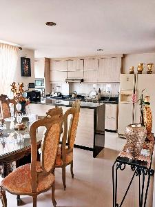 Apartamento de 3 alcobas en venta en Laureles, Medellín, 104 m² · foto 5 de 20