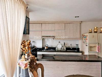 Apartamento de 3 alcobas en venta en Laureles, Medellín, 104 m² · foto 7 de 20