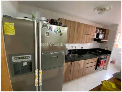 Apartamento de 3 alcobas en venta en Laureles, Medellín, 95 m² · foto 5 de 20