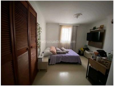 Apartamento de 3 alcobas en venta en Laureles, Medellín, 95 m² · foto 6 de 20