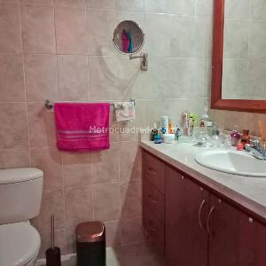 Apartamento de 3 alcobas en venta en Conquistadores, Medellín, 162 m² · foto 15 de 20