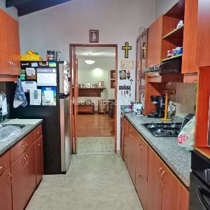 Apartamento de 3 alcobas en venta en Conquistadores, Medellín, 162 m² · foto 5 de 20