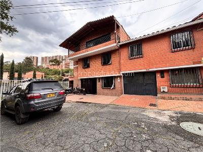 Casa de 3 alcobas en venta en Los Puertos, Bello, 82 m² · foto 16 de 16