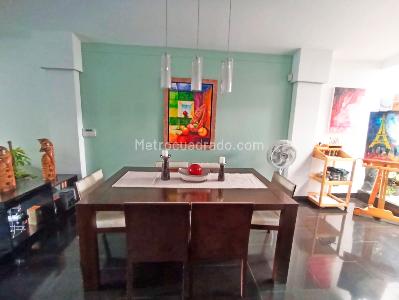 Apartamento en venta en La Floresta, Medellín · foto 5 de 20