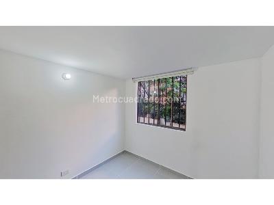 Apartamento de 3 alcobas en venta en Valerias, Bello, 75 m² · foto 14 de 19