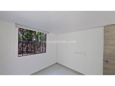 Apartamento de 3 alcobas en venta en Valerias, Bello, 75 m² · foto 17 de 19