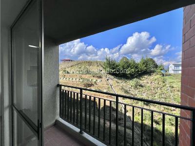 Apartamento de 2 alcobas en venta en Fontibon, Rionegro, 61 m² · foto 11 de 20