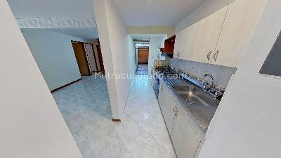 Apartamento en venta en El Poblado Castropol, Medellín · foto 5 de 18