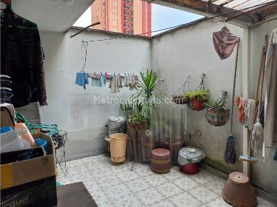 Casa de 5 alcobas en venta en Cristobal, Medellín, 198 m² · foto 8 de 15