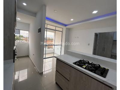 Apartamento en venta en Cristo Rey, Medellín · foto 2 de 13