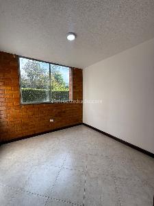 Apartamento de 3 alcobas en venta en Belen Loma De Los Bernal, Medellín, 85 m² · foto 7 de 20