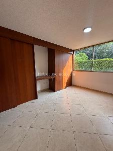 Apartamento de 3 alcobas en venta en Belen Loma De Los Bernal, Medellín, 85 m² · foto 9 de 20
