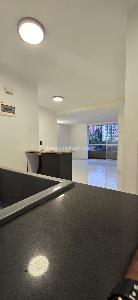 Apartamento de 3 alcobas en venta en Belen Loma De Los Bernal, Medellín, 84 m² · foto 4 de 20