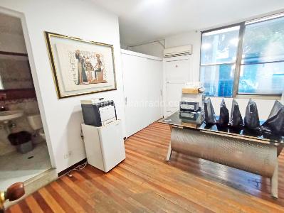 Casa de 5 alcobas en venta en Centro, Medellín, 890 m² · foto 5 de 20