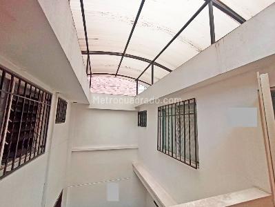 Casa de 5 alcobas en venta en Centro, Medellín, 890 m² · foto 7 de 20
