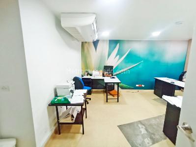 Casa de 5 alcobas en venta en Centro, Medellín, 890 m² · foto 9 de 20