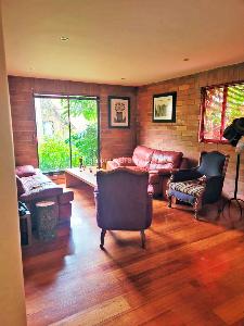 Casa de 4 alcobas en venta en Loma De Las Brujas, Envigado, 201 m² · foto 2 de 20