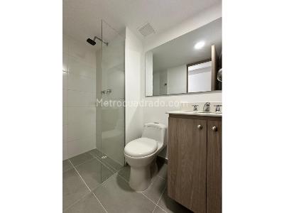 Apartamento de 3 alcobas en venta en La Gabriela, Bello, 71 m² · foto 15 de 20