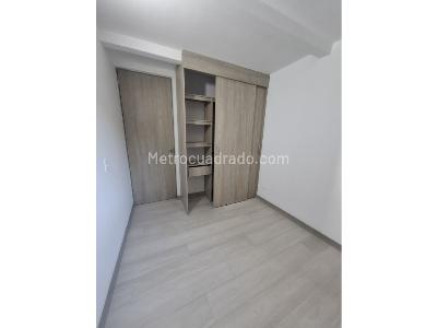 Apartamento de 3 alcobas en venta en La Gabriela, Bello, 71 m² · foto 4 de 20