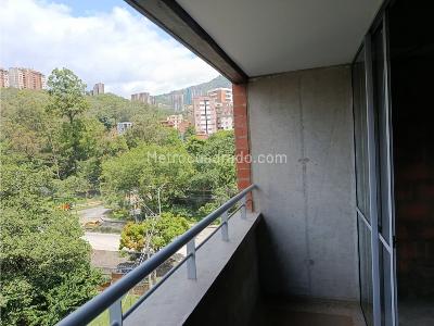 Apartamento de 2 alcobas en venta en Santa Ana, Bello, 56 m² · foto 2 de 11